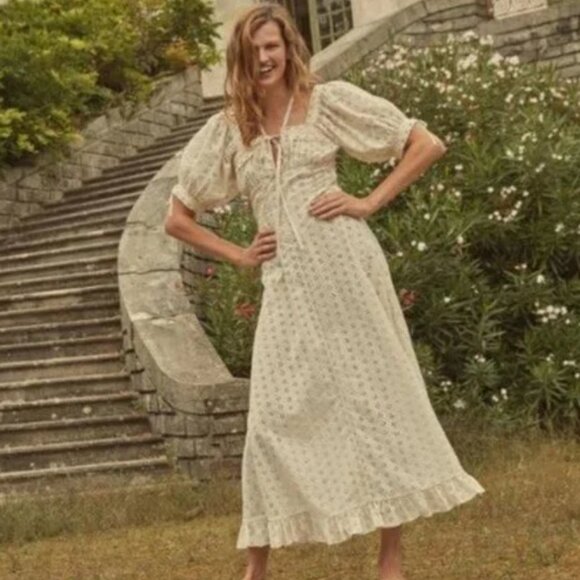 Doen London Dress in XS Cream - Picture 2 of 5